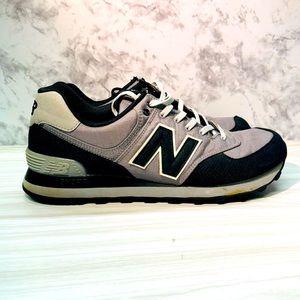 NEW BALANCE 574 Men  Size 8.5 ML574PTD